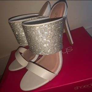 DOLLAS DOUBLE STRAP MULE SZ 9 ERIKA JAYNE